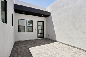 E Utah Ave-004