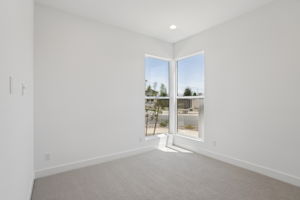 E Utah Ave-022