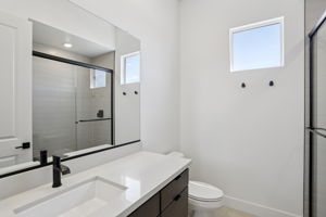 E Utah Ave-026