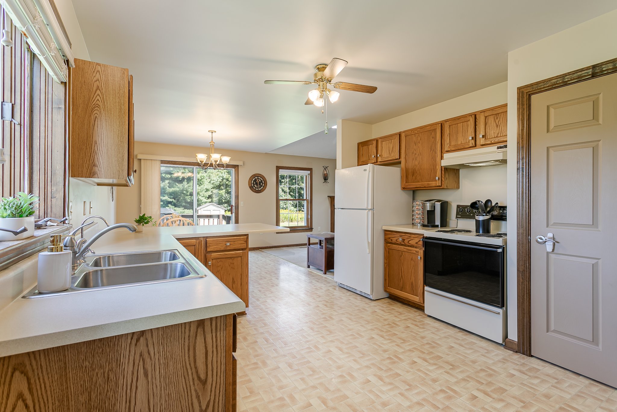 1034 Akers Mill Rise, ster, NY 14580 Realtogs