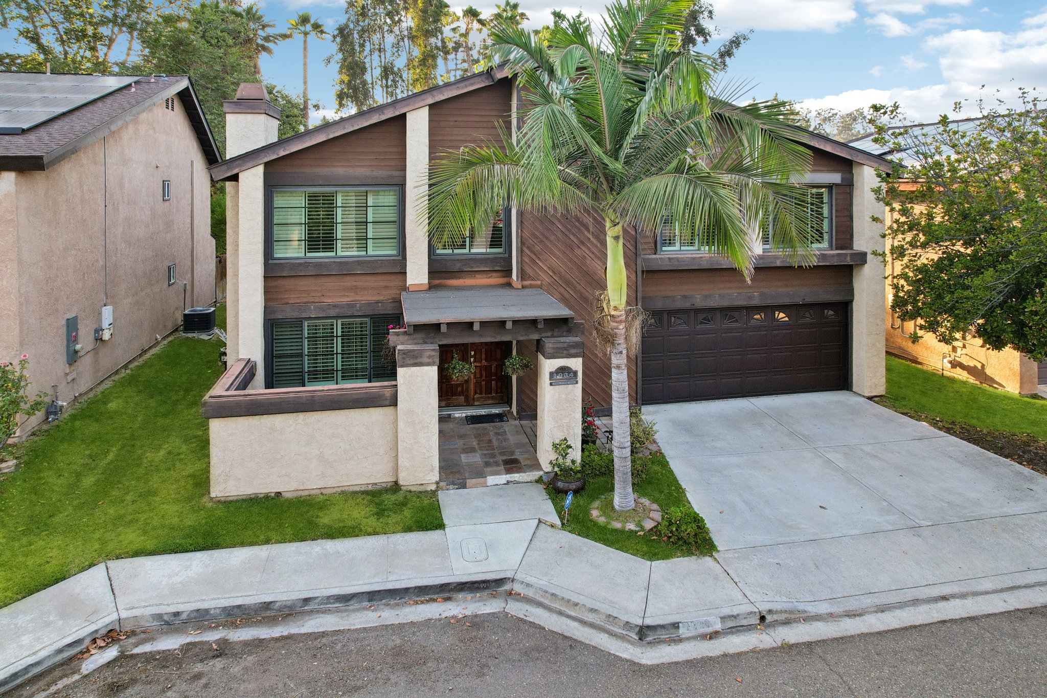 Helix Village Dr-L0407-005.jpg