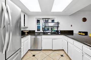 Helix Village Dr-L0407-029.jpg