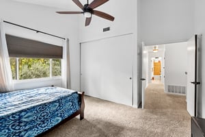 Helix Village Dr-L0407-036.jpg