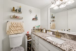Helix Village Dr-L0407-040.jpg