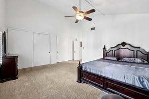 Helix Village Dr-L0407-049.jpg