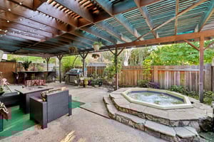 Helix Village Dr-L0407-064.jpg