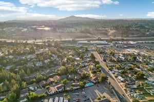 Helix Village Dr-L0407-074.jpg