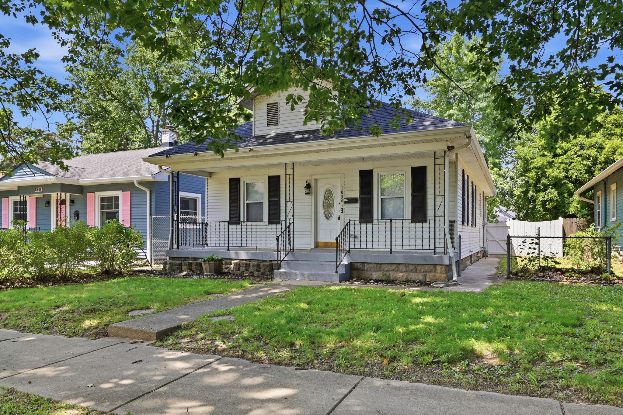 1034 Hervey St_003