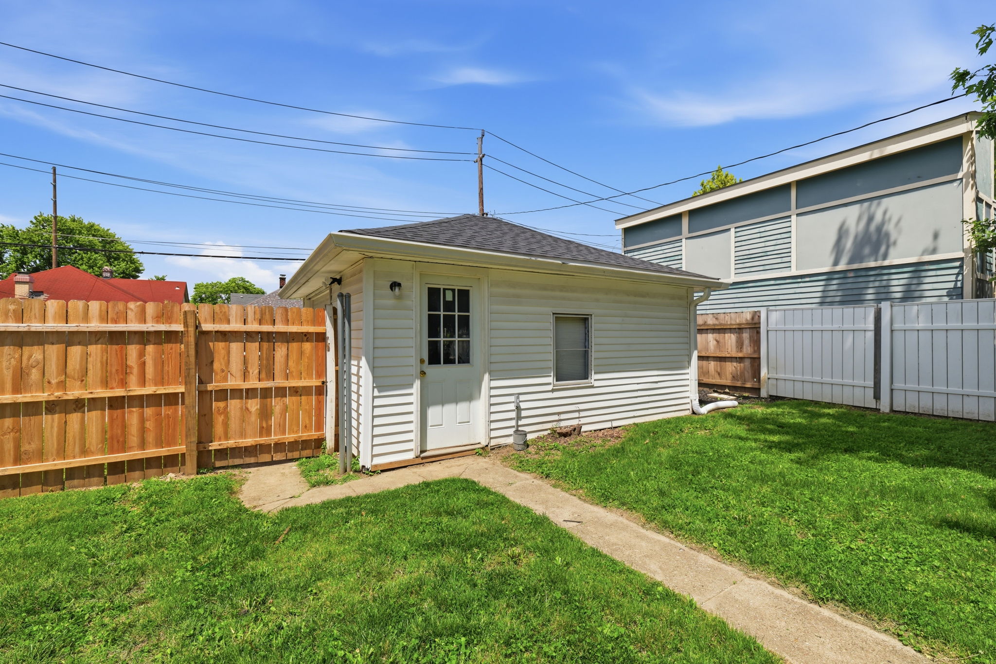 1034 Hervey St_025