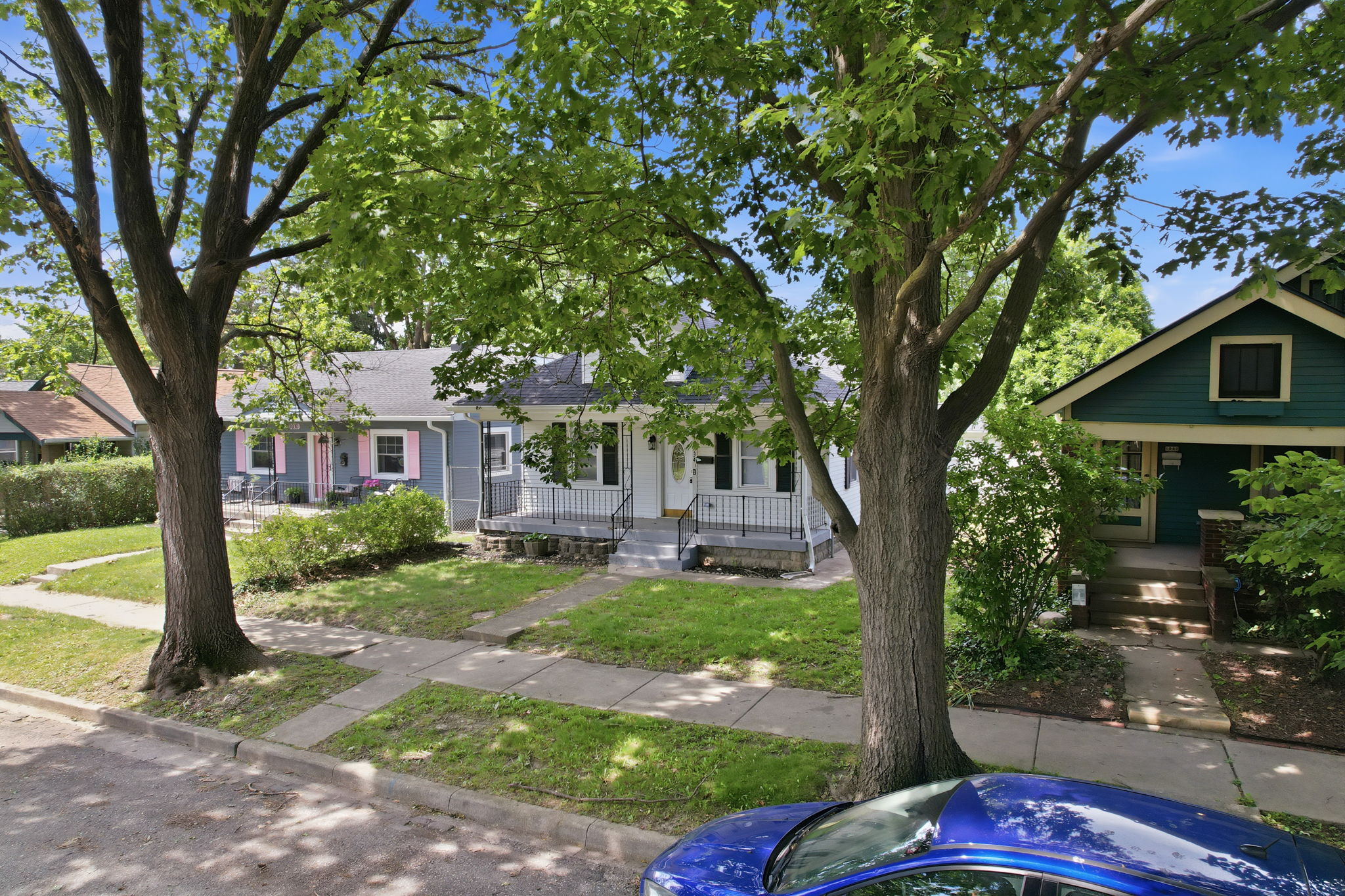 1034 Hervey St_030