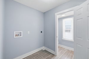 1034 Hervey St_019
