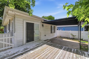 1034 Hervey St_021