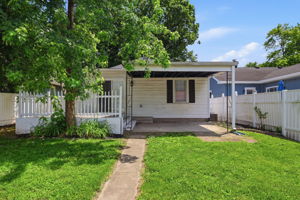 1034 Hervey St_023
