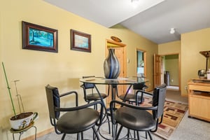 Karlann Dr-S2807-012.jpg