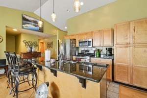 Karlann Dr-S2807-021.jpg
