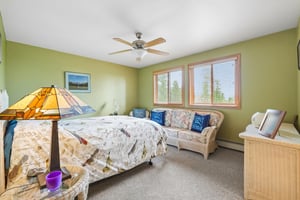 Karlann Dr-S2807-041.jpg