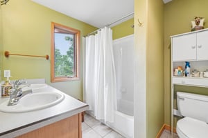 Karlann Dr-S2807-045.jpg