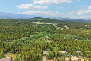 Karlann Dr-S2807-054.jpg