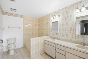  Photo 23