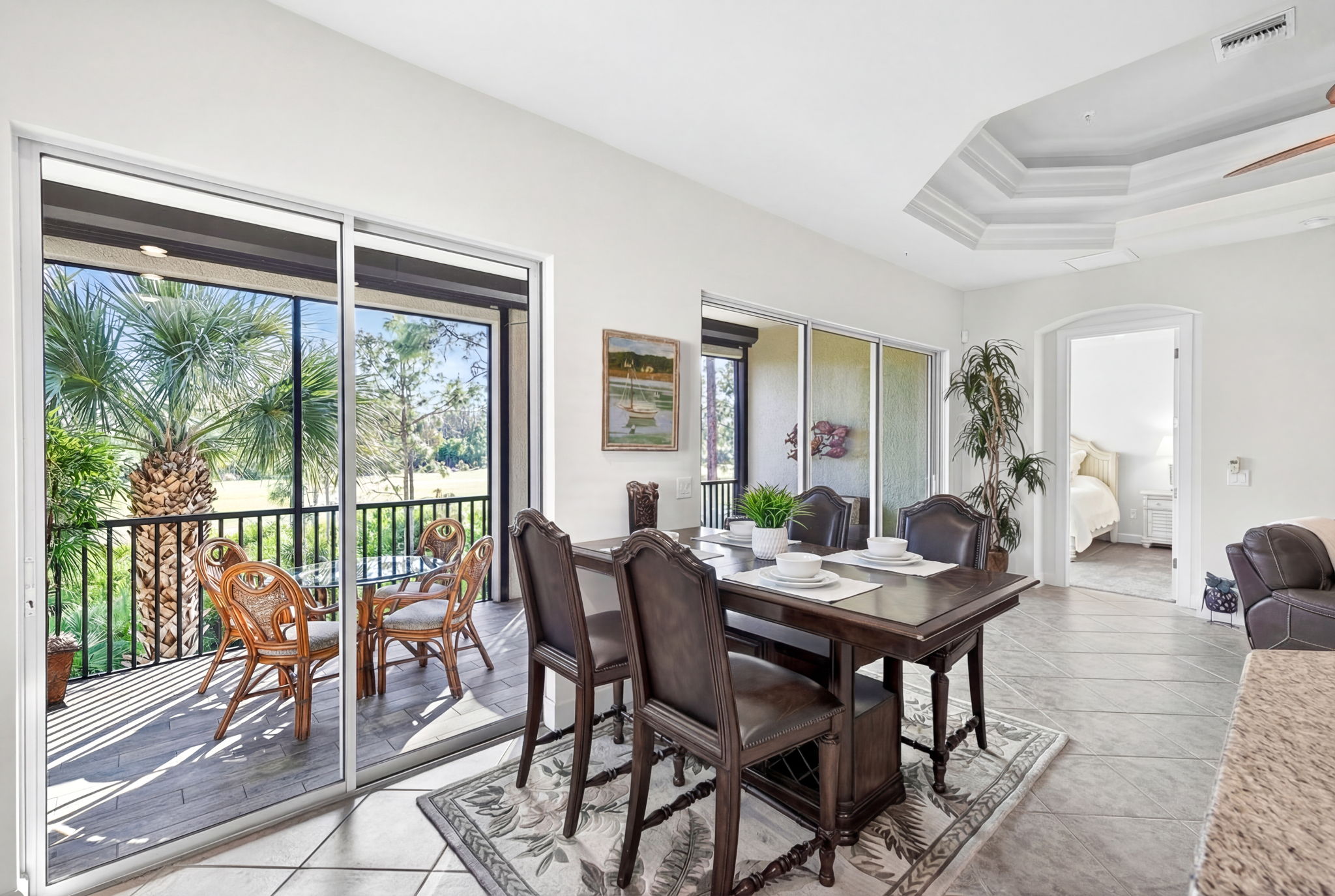 Dining Room 1 - r - VS