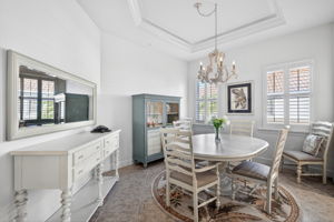 Breakfast Nook 1 - r