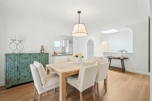 Ilona Ave-2404-012.jpg
