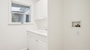 Ilona Ave-2404-031.jpg