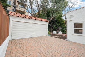 Ilona Ave-2404-039.jpg