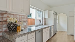 126745 - 10342 Ilona Ave, Los Angeles, CA 90064-016r.jpg