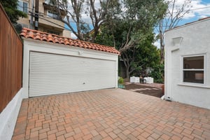 126745 - 10342 Ilona Ave, Los Angeles, CA 90064-039r.jpg