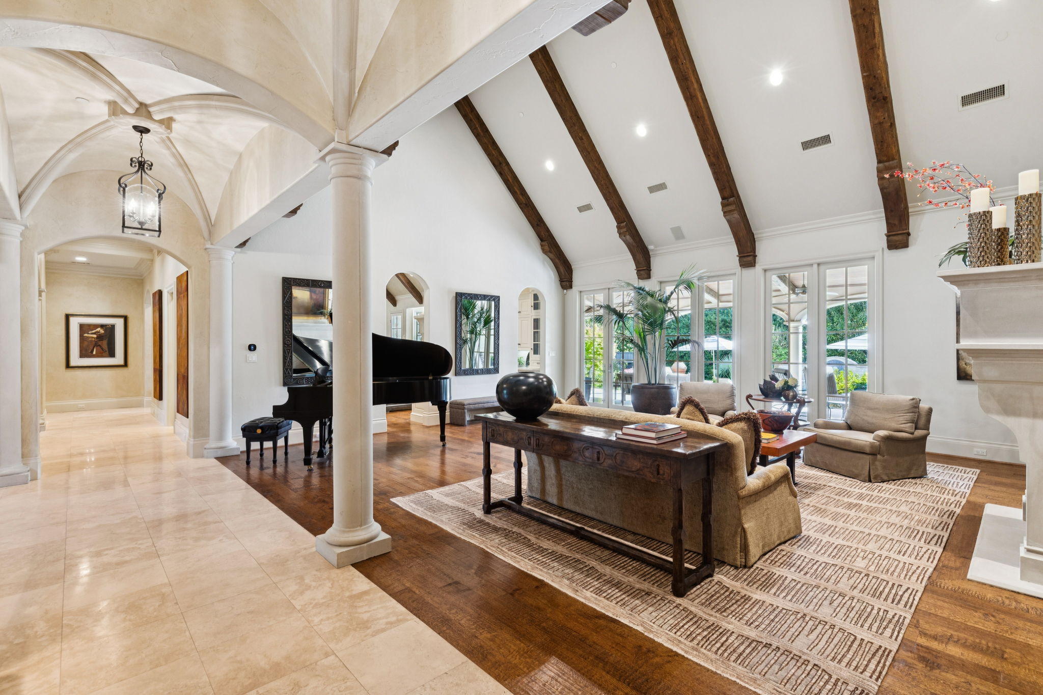 10342Woodford_008