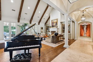 10342Woodford_007