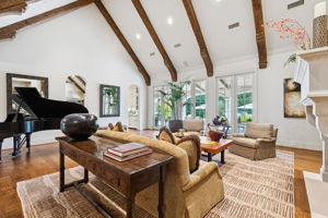 10342Woodford_010