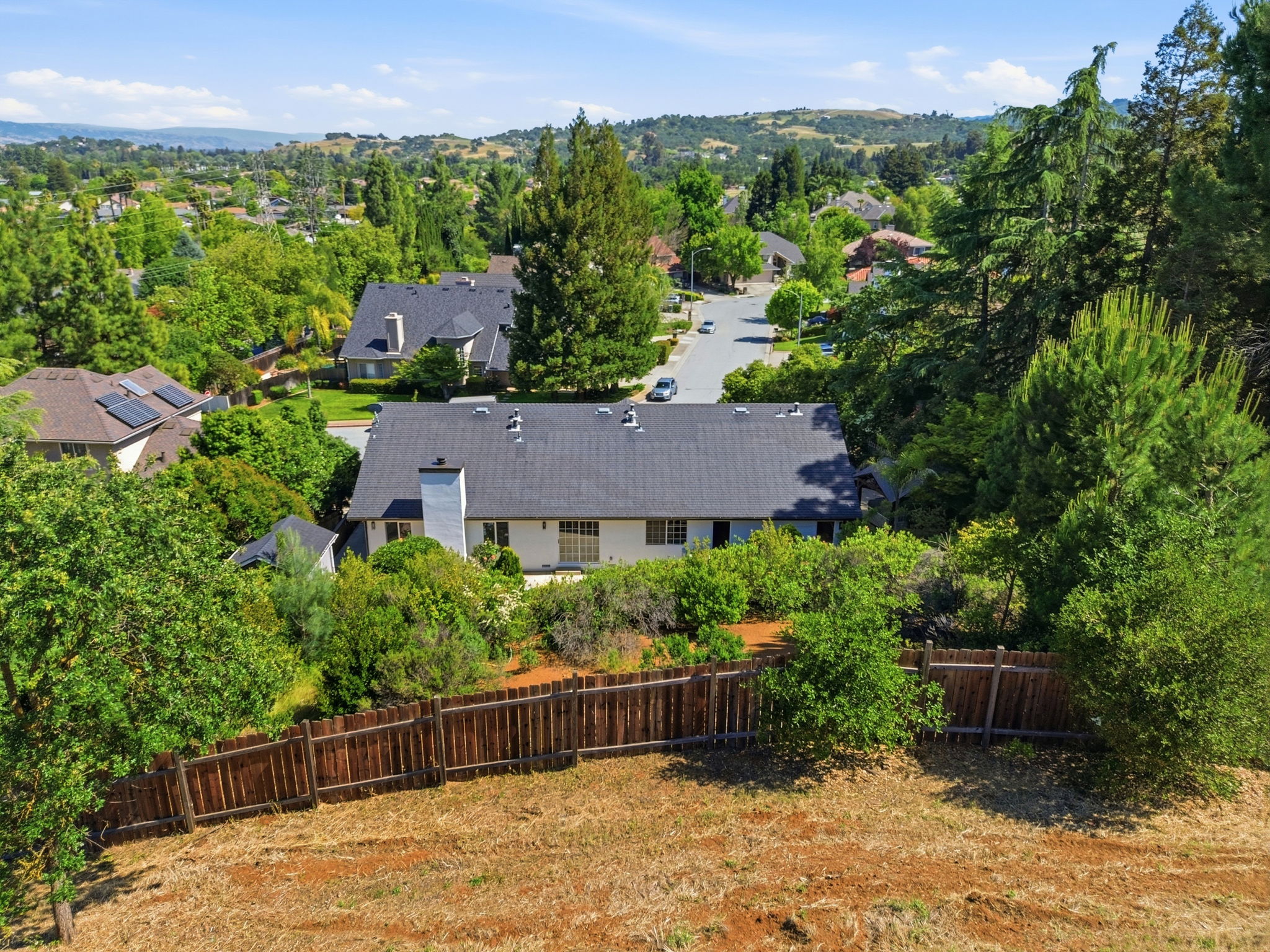 013_F8_AERIAL_1035 Appian Way