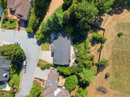 007_F8_AERIAL_1035 Appian Way