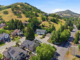 010_F8_AERIAL_1035 Appian Way