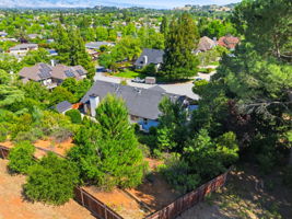 012_F8_AERIAL_1035 Appian Way