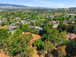 018_F8_AERIAL_1035 Appian Way