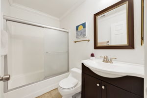  Photo 31