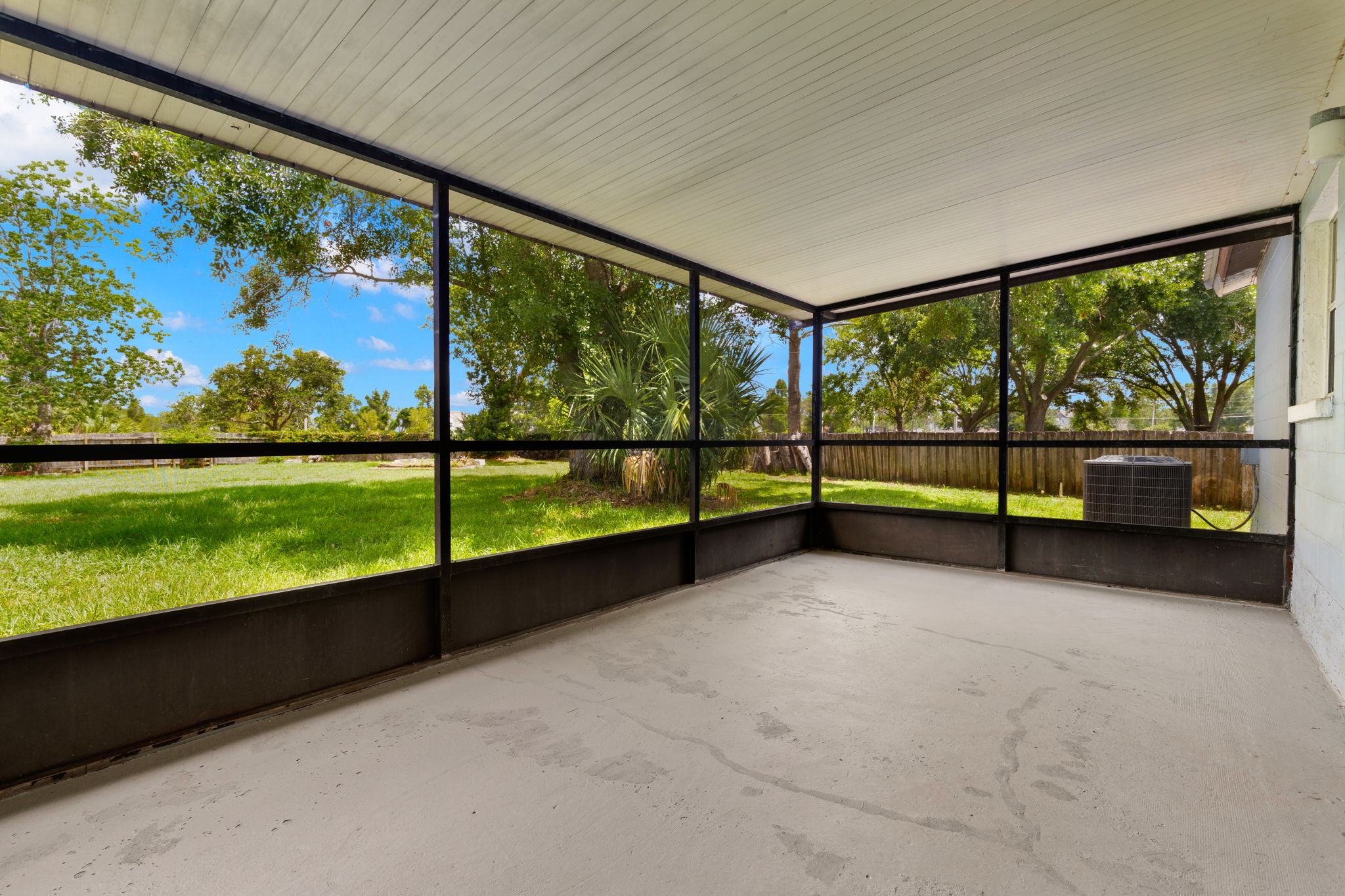 1035 Axlewood Circle Brandon - 25
