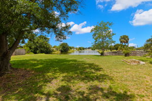 1035 Axlewood Circle Brandon - 30