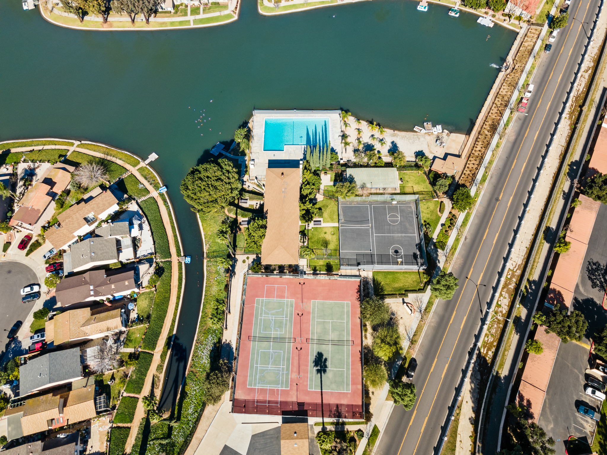 1036 Border Ave, Corona, CA 92882, USA Photo 40