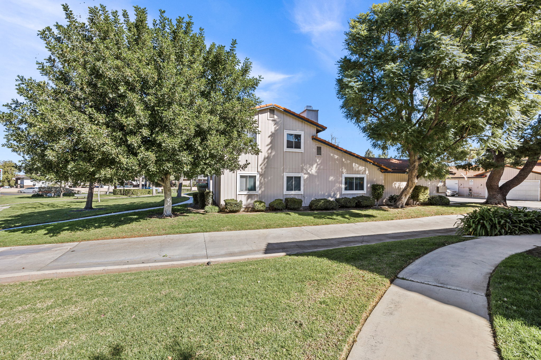 1036 Border Ave, Corona, CA 92882, USA Photo 35