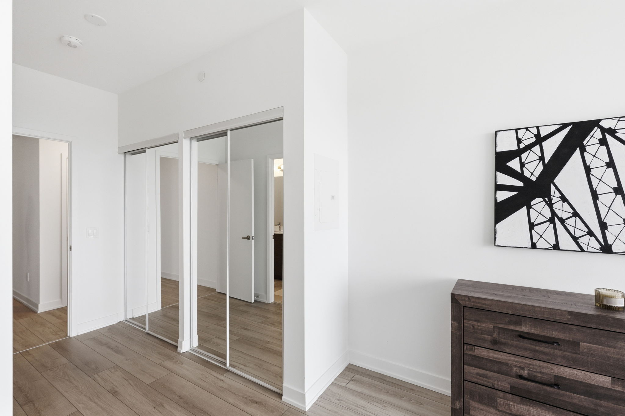 Property in Mississauga — delivered property photograph 14