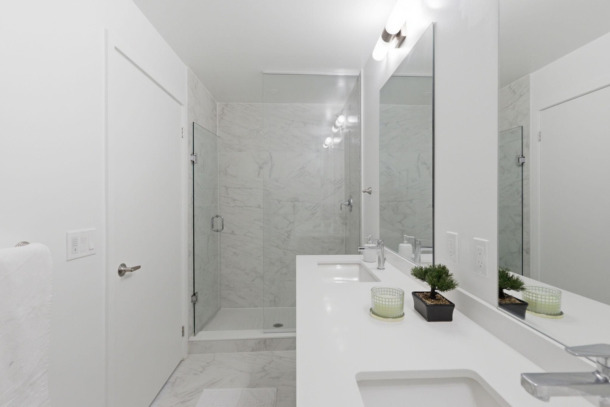 Property in Mississauga — delivered property photograph 16