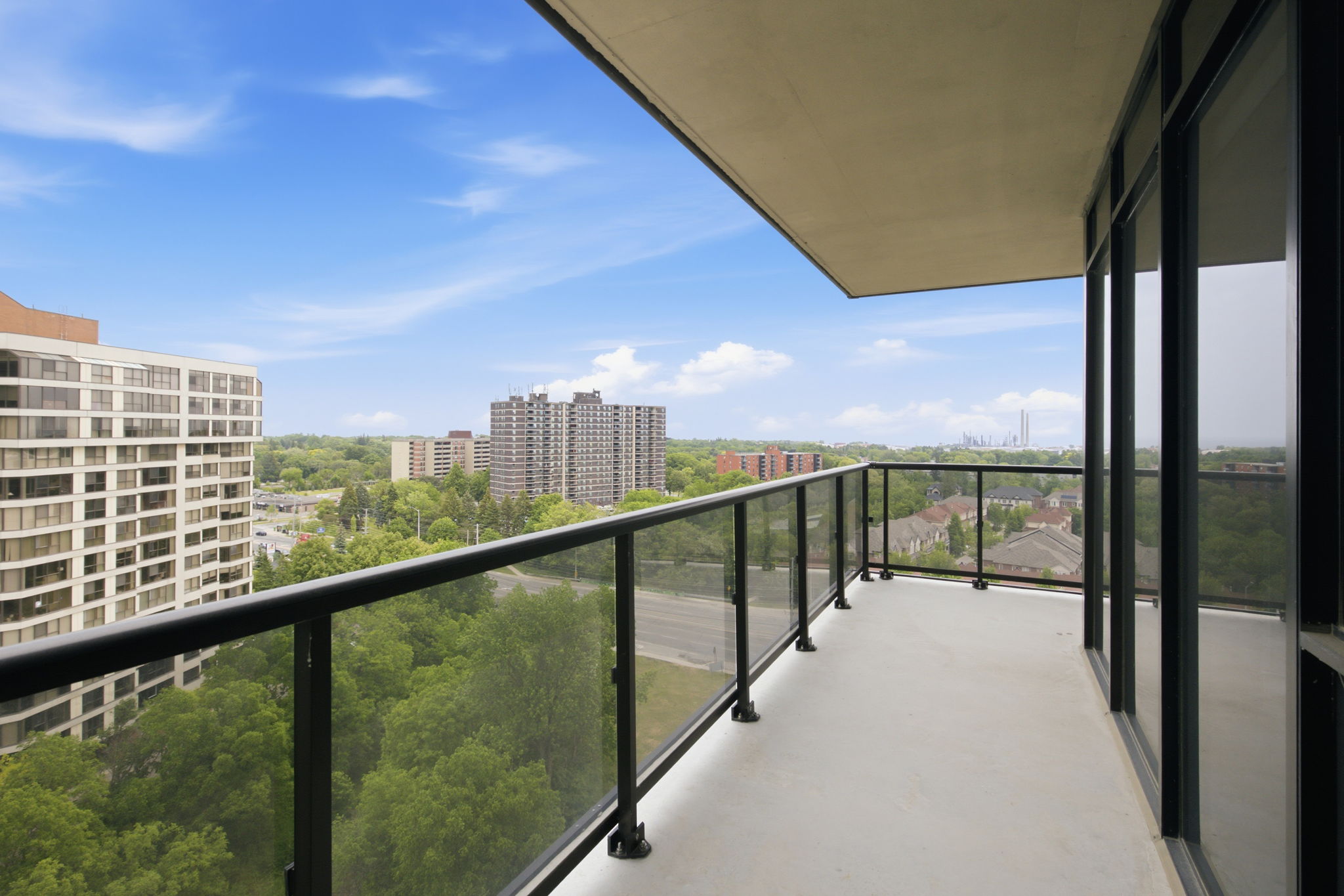 Property in Mississauga — delivered property photograph 25