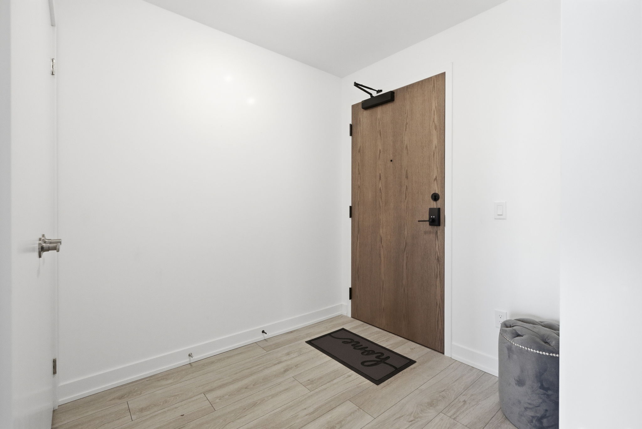 Property in Mississauga — delivered property photograph 3
