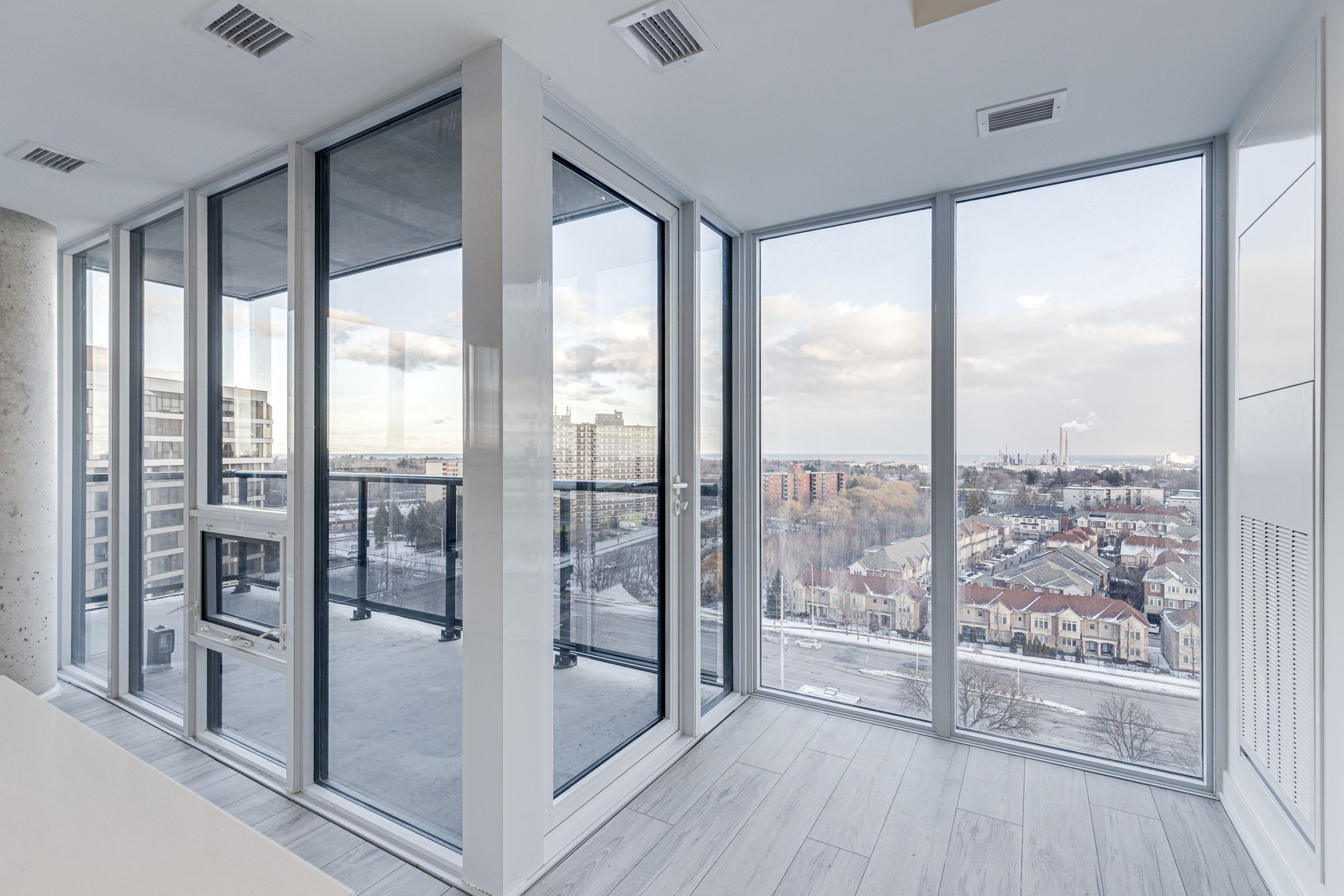 Mississauga property showcase — delivered property photograph 10
