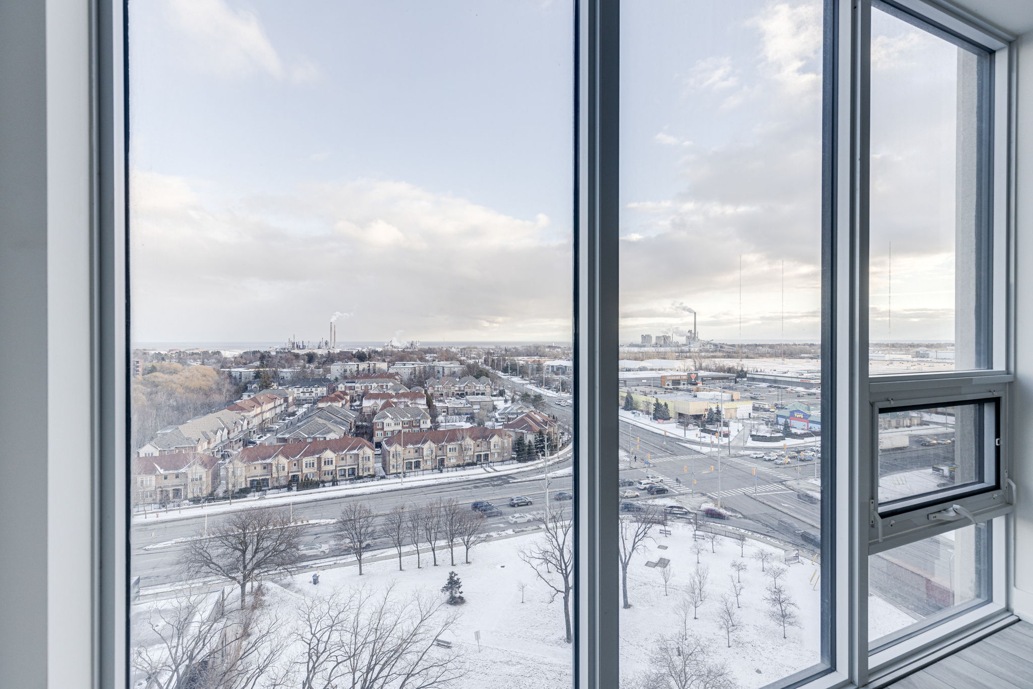 Mississauga property showcase — delivered property photograph 20