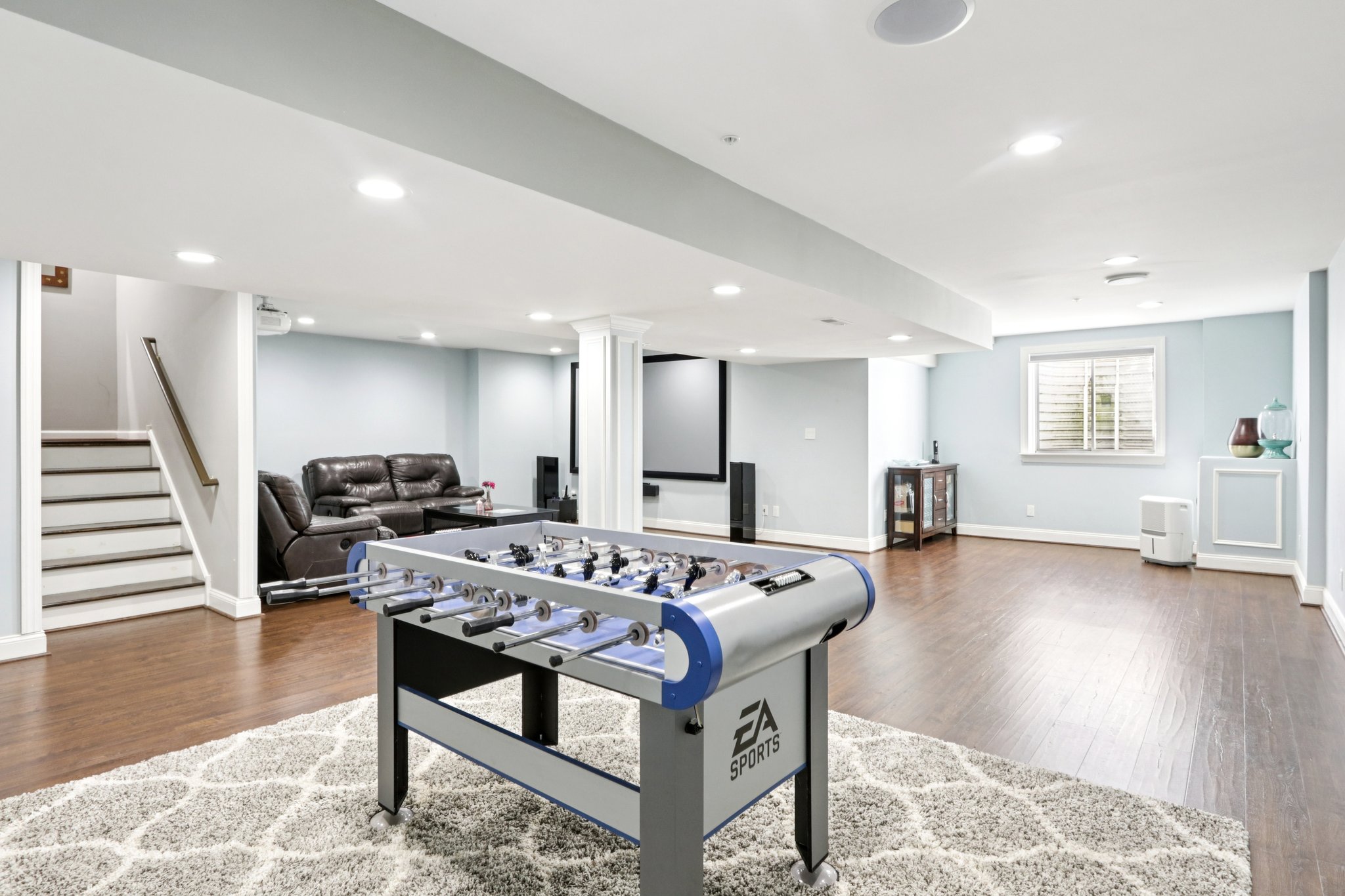 Thorndale Dr-S2503-040.jpg